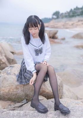 伊人国产在线_迅雷在线观看
